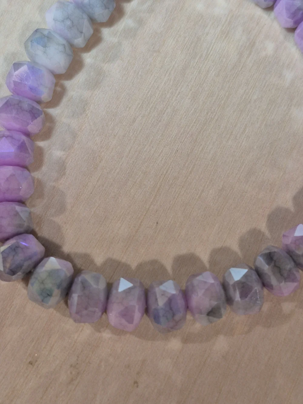 💜💚NEW💜💚 PRETTY!! Faceted MOSS AGATE WITH LAVENDAR QTZ Mix Stretch Bracelet